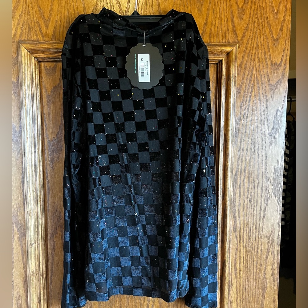 Black Checkered Long Sleeve Top